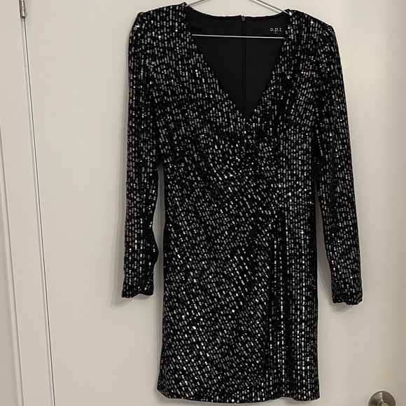 Sequin Black Long Sleeve Dress - Picture 3 of 11